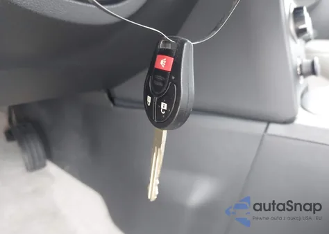 2013 Nissan Rogue S z USA, uszkodzony, nr VIN JN8AS5MT0DW040652